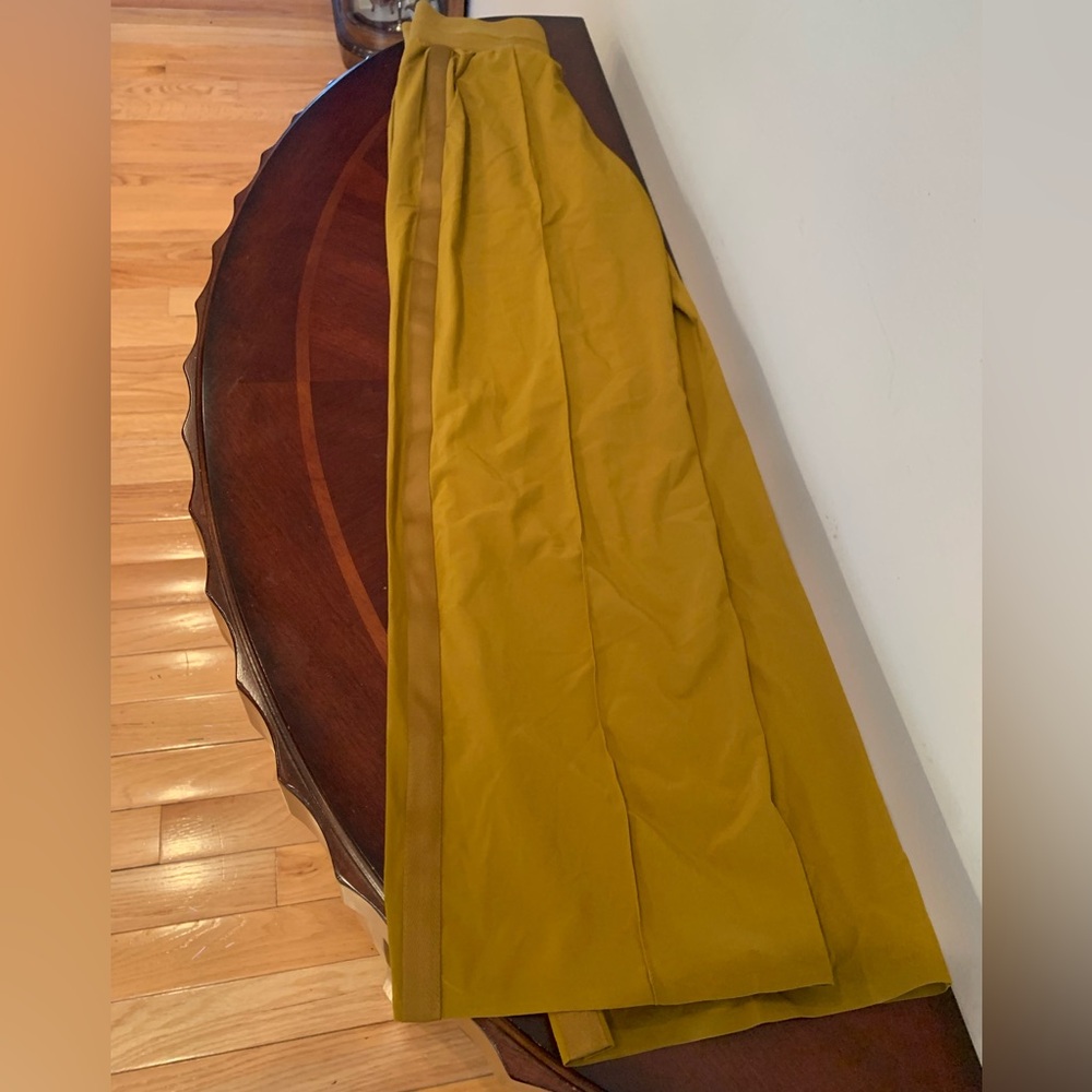 Athleta Mustard Coloured Nolita Wide Leg Pants